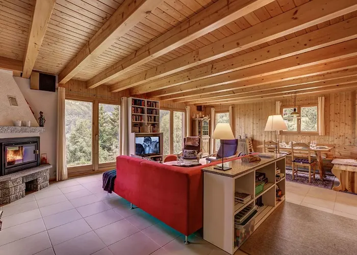 Clochette 木屋 拉茨欧马兹